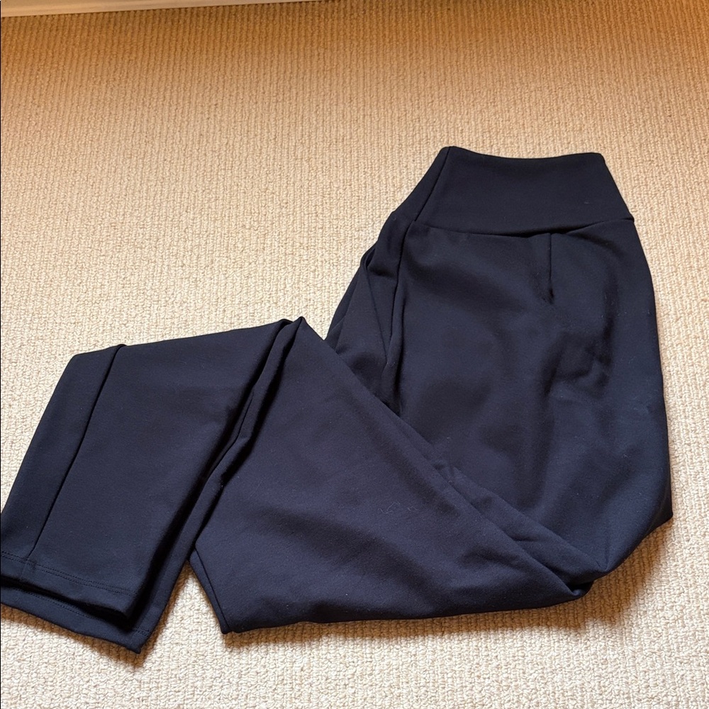 Buttercream Clothing Women's Black High-Waisted Pants